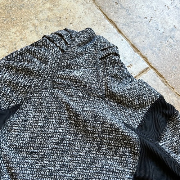 Lululemon Bhakti Yoga Jacket size 6 - Picture 15 of 15